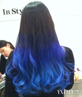 【图】魅力浅蓝色头发发型 展现清新时尚