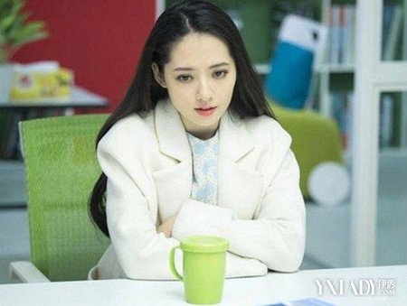 【图】郭碧婷<em>神犬小七发型</em> 中分<em>发型</em>淑女气质