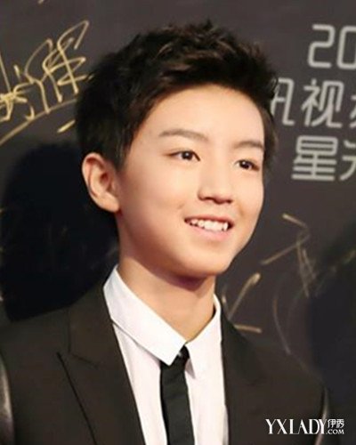 【图】<em>tfboys队长</em>王俊凯<em>发型</em>图片 美男子也有成