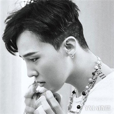 【图】权志龙十字架发型图片展示 其酷炫发型