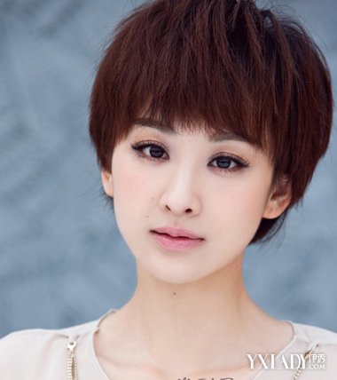 韩国中年女性短发型图片分享 教你几种好看的中年女性短发