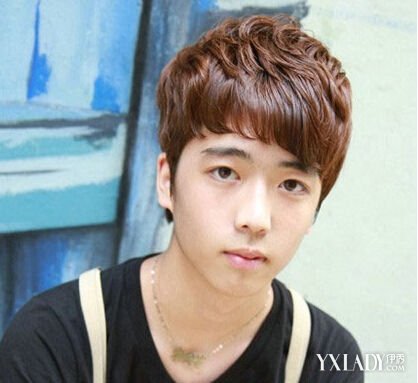 【图】烫蓬松发型男生简单方法 迷倒千万少女