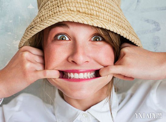 【图】牙齿很黄怎样才能变白 美白牙齿7大妙招