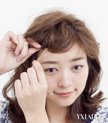 【图】短发女生简单扎发型扎法展示 3步打造可