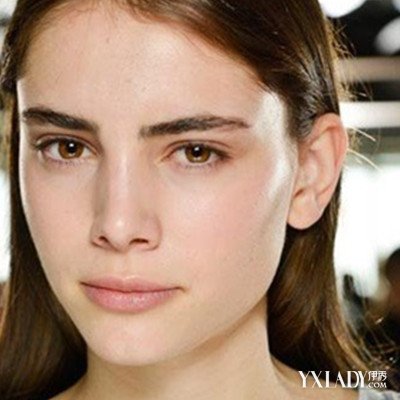 【图】教你韩式一字眉毛的修法 8个简单步骤一