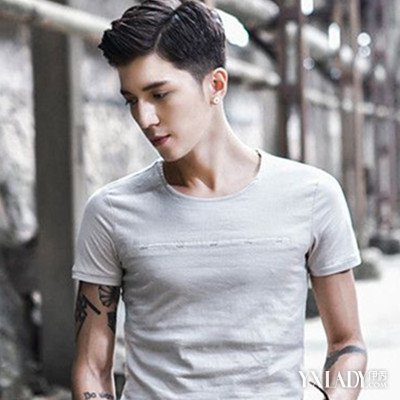 【图】韩式短发型男两边剃短造型推荐 清爽设