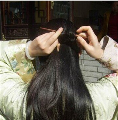 【图】唐朝发型怎么梳图解 教你轻松盘漂亮唐朝发型