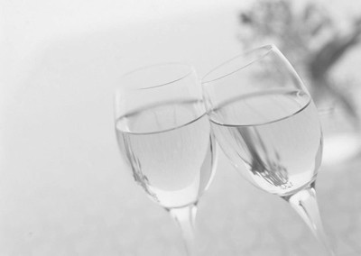 干杯不如随意喝酒技巧要注意