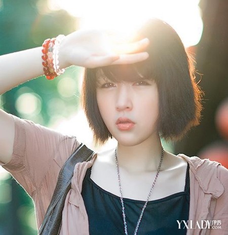 【组图】巴西灵魂人物内马尔重伤女友大哭 揭