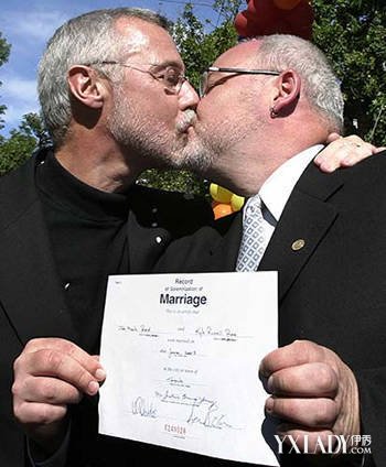 【组图】台湾举行大规模<em>同性恋</em>游行 教你怎么