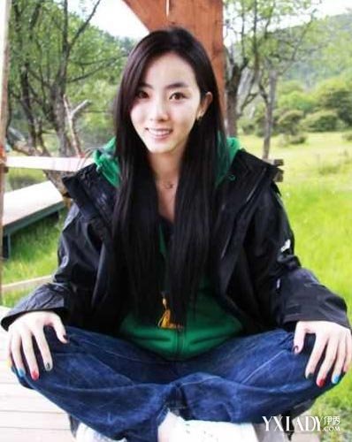 【组图】<em>李思思</em>生子或回归羊年春晚主持人 产