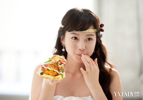 【<em>金正恩怒发冲冠发型</em>】显脸大! 大饼脸吃什么