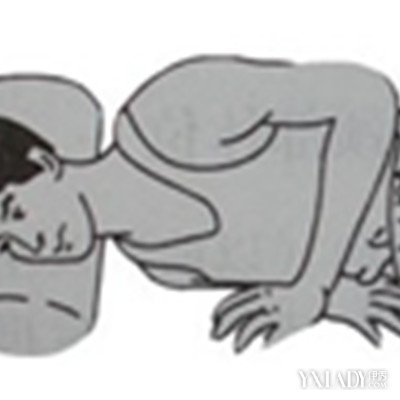 【图】驼背正确睡姿图片鉴赏 盘解4种睡眠姿势