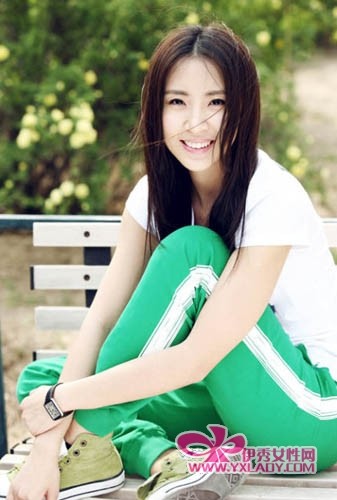 《梨花似雪》热拍 李健梁静<em>姐妹情深</em>_内地剧_