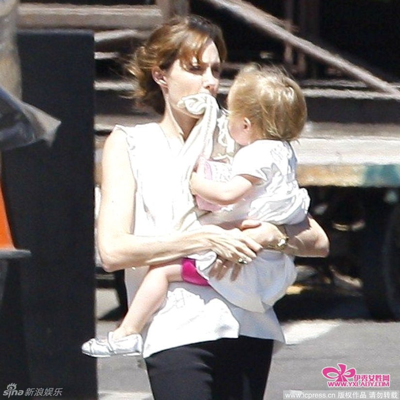 <em>叼</em>嗨图片_<em>男人</em>和<em>女人叼</em>嗨图片_科比和老婆叼