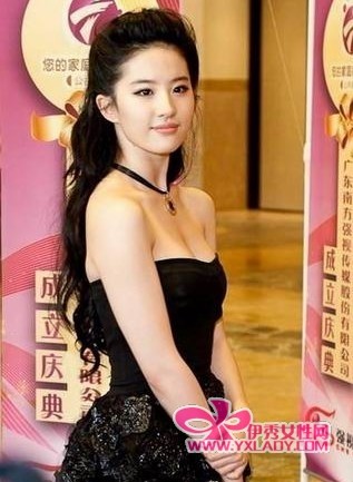 刘亦菲胸部小的女星【图】