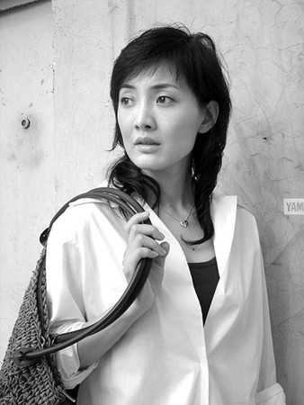  牛莉微博 爆粗不后悔 冯小刚否认垄断票房说_大