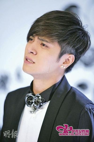  罗志祥 新专辑穿起西装 自曝拍MV数次落泪(图