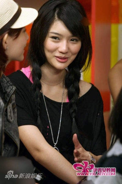 段林希唱酒吧月薪仅千元  沐奕杉 参赛许飞支招