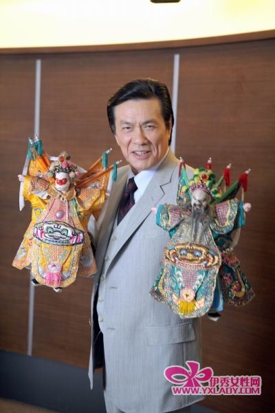  猪哥亮 与布袋戏人偶