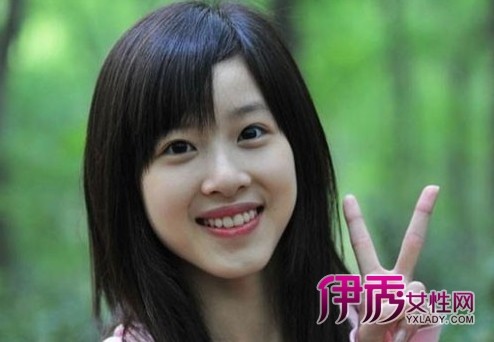 <em>华汉</em>到底是谁的男友?与杨幂<em>奶茶妹妹章泽天</em>亲