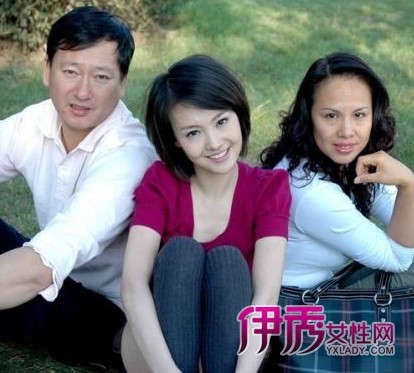 郑爽写真图片+郑爽生活照图集