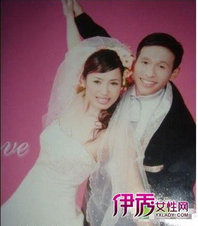 宋小宝与妻子结婚照