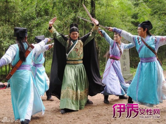 金独异对战武当弟子