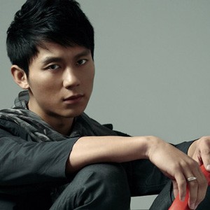 【 李晨 】 演员李晨 个人背景及情史_伊秀娱乐网