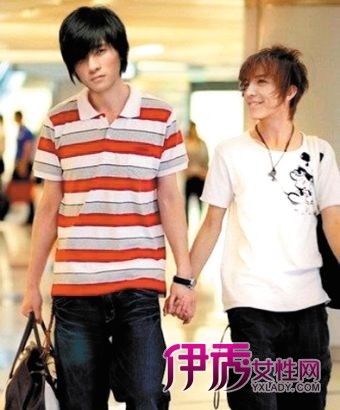 萌日韩网络走红 郭敬明获赞黑得漂亮_大陆星闻