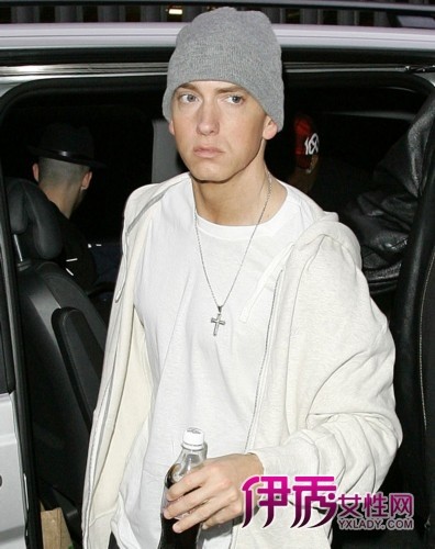 美国说唱歌手Eminem自曝吸毒史_欧美星闻_娱