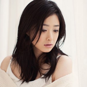  蒋欣 】 蒋欣个人资料 演过的电视剧与男友叶祖新