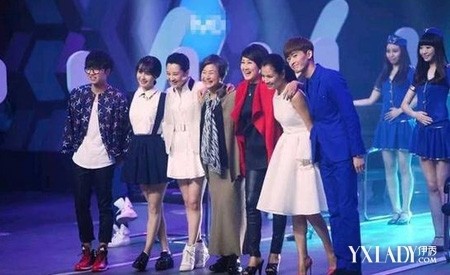 【图】 快乐大本营花儿与少年  李菲儿华晨宇张