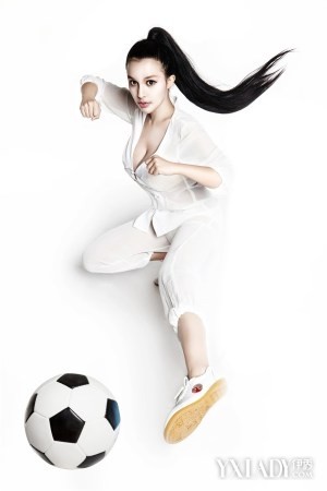 <em>苏梓玲</em>全裸真人版《<em>疯狂原始人</em>》_大陆星闻_