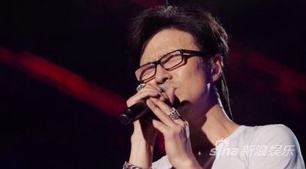 六万人鸟巢齐呼章子怡 汪峰:我的爱没错_内地