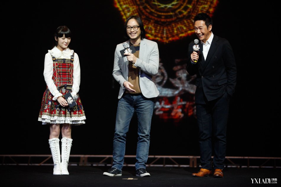 组图:徐娇身穿格子女仆装 新戏演<em>通灵少女</em>_女