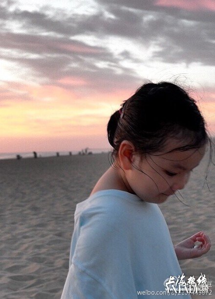 <em>鲍蕾</em>好机智_<em>鲍蕾姐妹</em>_<em>鲍蕾</em>个人资料_<em>鲍蕾</em>腿长