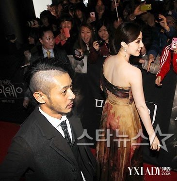 【图】范冰冰韩国红毯 眼神妩媚惹人爱(3)_范冰