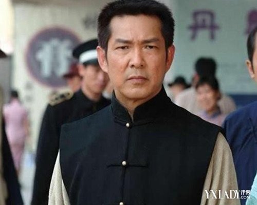 【图】元彪僵尸先生 灵幻的喜剧电影_元彪_伊