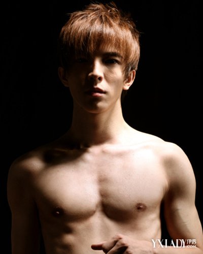 【图】 郭敬明为什么叫小四  为你揭秘郭敬明的