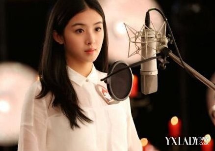 【图】张含韵的妈妈照片曝光 母亲节自爆童年