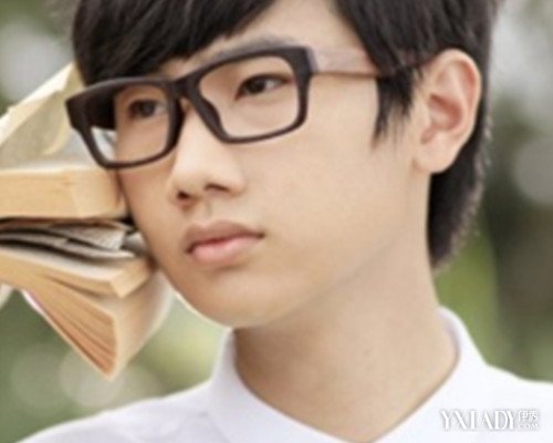 【图】汪苏泷的家庭背景怎么样 社会各界对汪