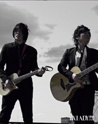 【图】《爱上你我很快乐》歌词介绍 水木年华