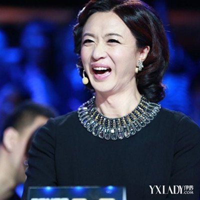 【图】金星讽韩雪不敢吃蚯蚓 盘点被金星炮轰