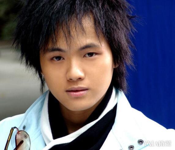 【图】郑源一万个理由歌曲歌词 疗伤情歌为你