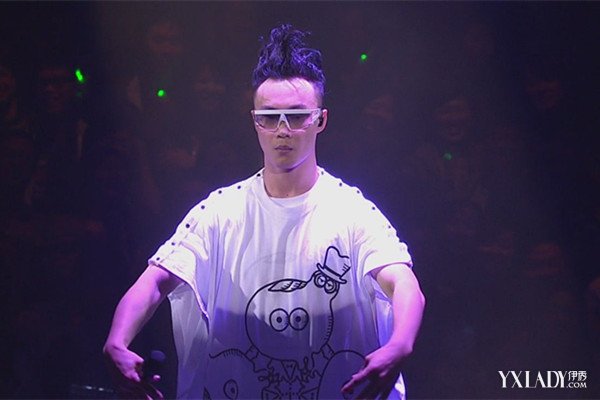 邓紫棋1124中山演唱会主办方图片