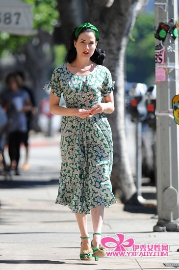 Dita Von Teese