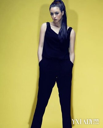 ��Ů���ļ���װ����