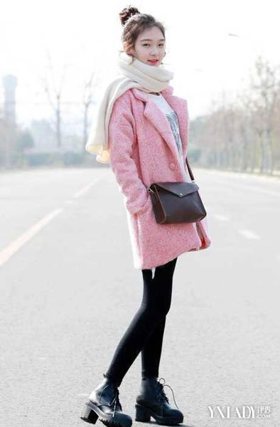 ë������Ů�г��