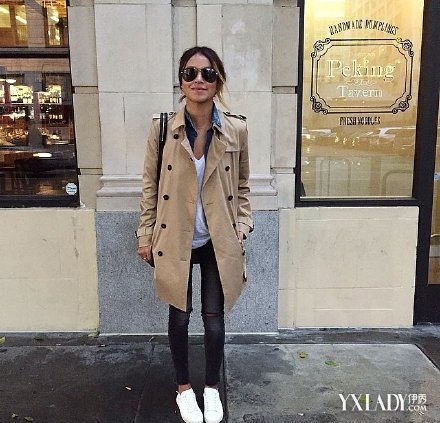 ������������Ů����